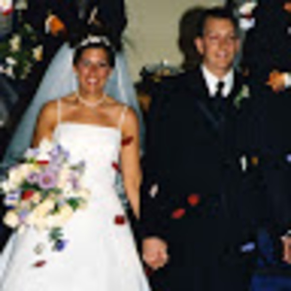 Meet your Posher, Andrea - Picture 1 of 1